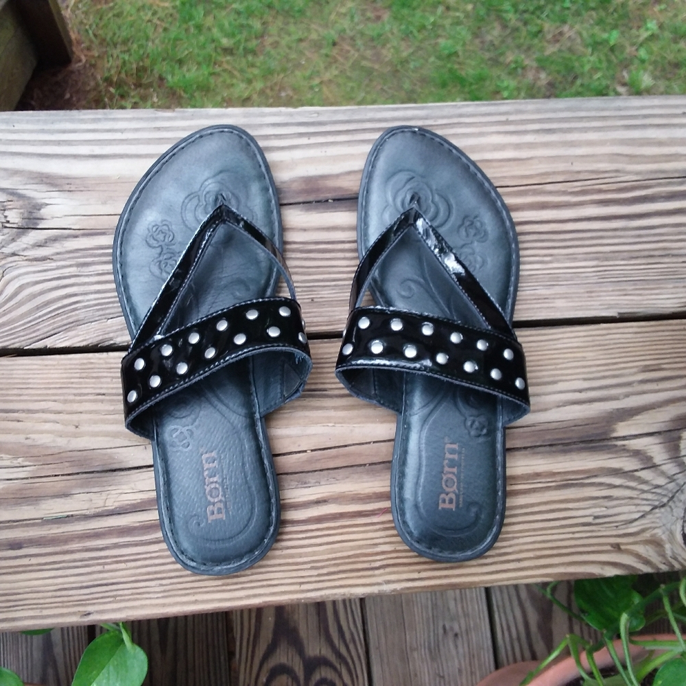 Born Women's Sandals. - Picture 1 of 6